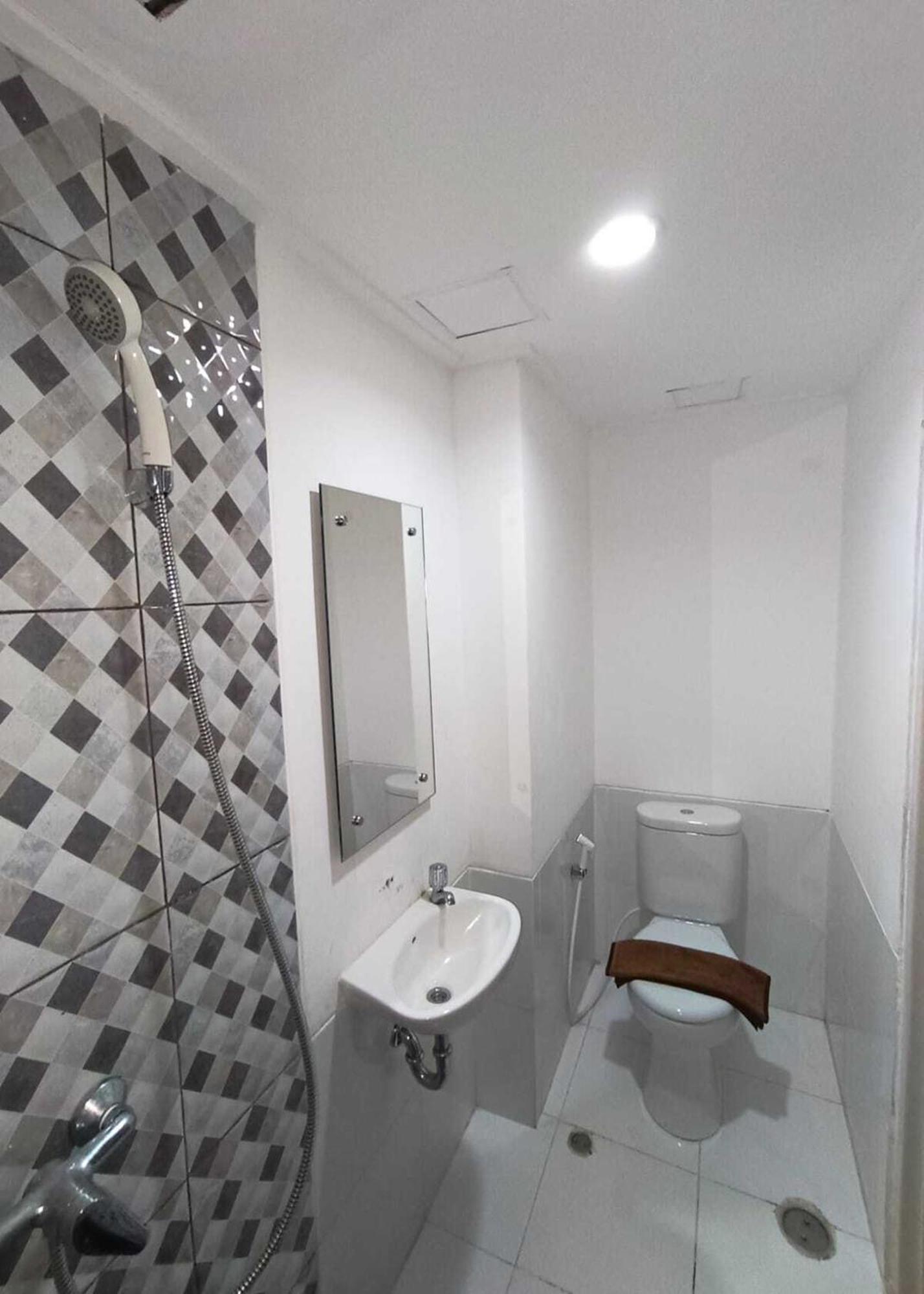 Hariss Inn Bandara Тангеранг Экстерьер фото
